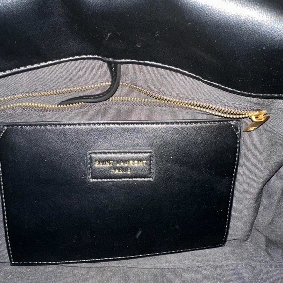 Yves Saint Laurent Black Quilted Leather Shoulder Bag with Gold YSL Hardware - Picture 6 of 8